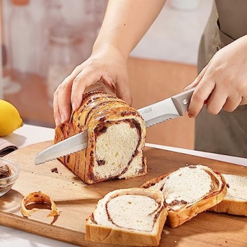VITUER Bread Knife with Cover, 8 inch Serrated Bread Knife for homemade bread, Bread Cutter Ideal for Slicing Homemade Bread, Bagels, Cake (8-Inch Blade with 5-Inch Handle)