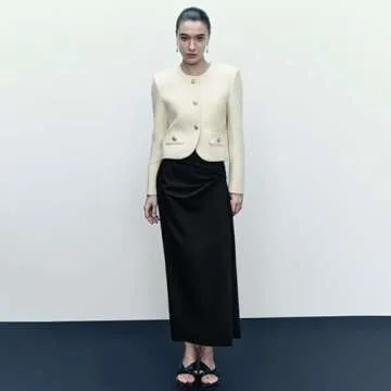 URBAN REVIVO Women's Casual Business Cropped Tweed Blazers Crew Neck Jackets Long Sleeve Short Blazer Suit for Work Office White