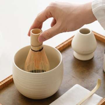 Matcha Whisk Set, Ceramic Matcha Bowl & Whisk Holder, Bamboo Accessory, Modern Design (Matte Crème)