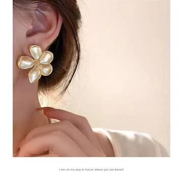 Gold Flower Earrings Large Flower Stud Earrings Flower Statement Earrings Boho Golden Earrings Studs Chic Vintage Chunky Floral Earrings for Women Flower Jewelry Gift
