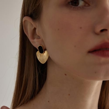 CelebWonde Elegant Gold Heart Earrings for Women