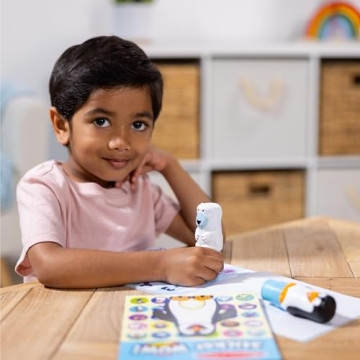 Melissa & Doug Sticker WOW! Fun Winter Activity Pack