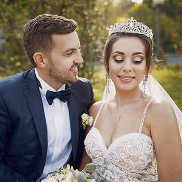 Elegant Makone Crown Tiaras for All Occasions