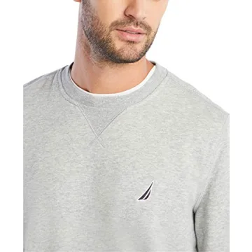 Nautica Basic Crew Neck Fleece Sweatshirt - Medium