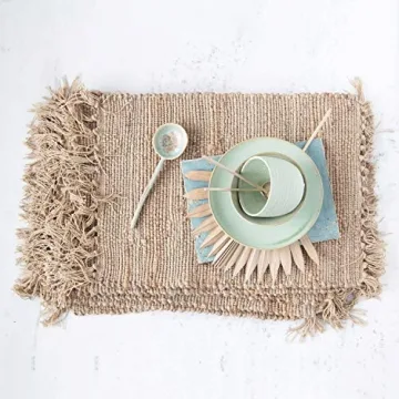Stylish Natural Placemat with Tassels for Any Occasion