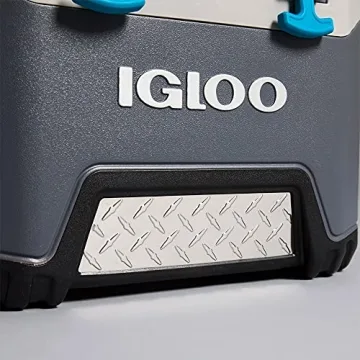 Igloo BMX 25 Quart Cooler - Efficient Cooling Performance