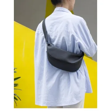 DONNAIN Leather Crescent Hobo Bags for Women Crossbody,Trendy Sling Chest Bag Purse with Adjustable Wide Strap