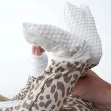 ITSY BITSY BOUTIQUE Viscose Bamboo Baby Pajamas - Boys and Girls Footie Sleeper Convertible 2-Way Zipper Sleeper