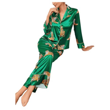 Stylish Green Tiger Satin Pajama Set for Relaxation