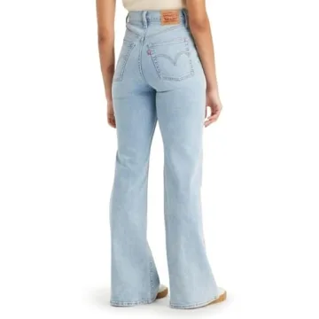 Levi's Women's Ribcage Bootcut Jeans for Stylish Comfort