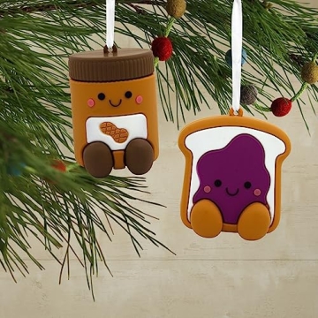 Magnetic Hallmark PB&J Ornaments for Friends