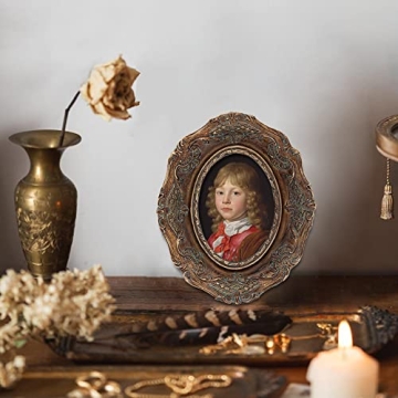 Small Antique 2.5 x 3.5 Oval Picture Frame for Vintage Decor