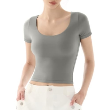 PUMIEY Women's Slim Fit Scoop Neck T-Shirt for Comfort and Style