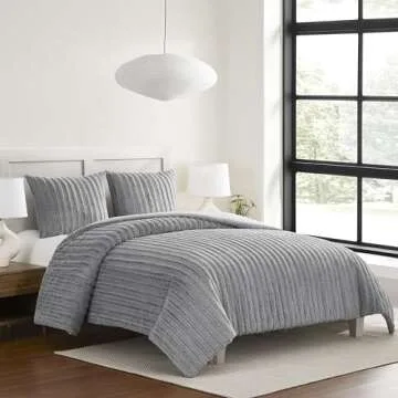 UGG Kenzie Full-Queen Comforter Set - Luxuriously Cozy