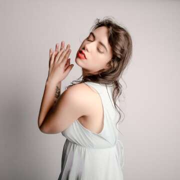 Kate Seamless Paper Backdrop for Photography Photo Backdrop Paper (53''x16.4' Arctic White)