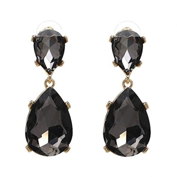Exquisite Crystal Dangle Earrings for Elegant Occasions