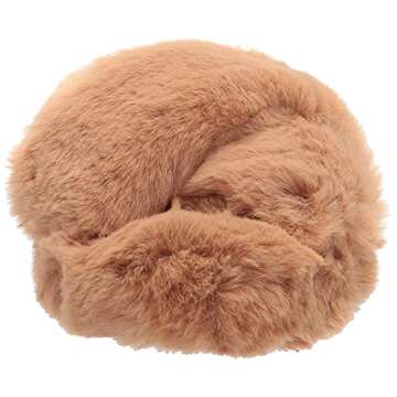 Amazon Essentials Women's Fluffy Slipper, Cream, 8