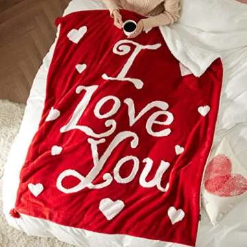 Cozy and Soft Bedsure Valentine’s Day Throw Blanket