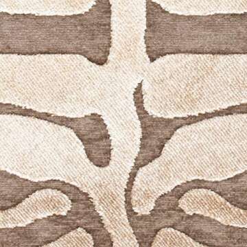 SAFAVIEH Paradise Collection Accent Rug - 2'7" x 4', Brown & Creme, Animal Print Viscose Design, Ideal for High Traffic Areas in Entryway, Living Room, Bedroom (PAR83-603)