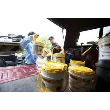 Frabill 4825 Insulated Bait Bucket with Built in Aerator , White and Yellow, 1.3 Gallons
