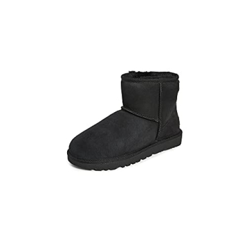 UGG Women's Classic Mini II Boot - Luxurious Sheepskin Warmth for Winter