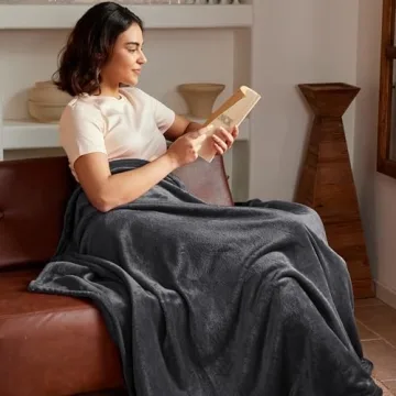 Exclusivo Mezcla Extra Large Fleece Throw Blanket for Couch, Sofa, 300GSM Super Soft and Warm Blankets, Grey Throw All Season Use, Cozy, Plush, Lightweight, 50x70 Inches