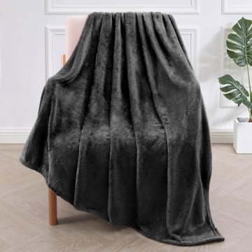 Exclusivo Mezcla Extra Large Fleece Throw Blanket for Couch, Sofa, 300GSM Super Soft and Warm Blankets, Grey Throw All Season Use, Cozy, Plush, Lightweight, 50x70 Inches