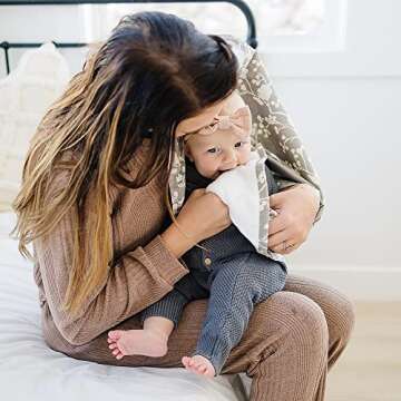 Bebe au Lait Nursing Cover - Comfortable & Stylish Solution