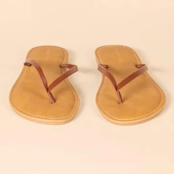 Amazon Essentials Women's Comfortable Thong Sandals for Summer