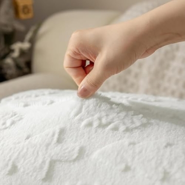 Christmas Pillow Covers Set - 18"x18" Plush Decor