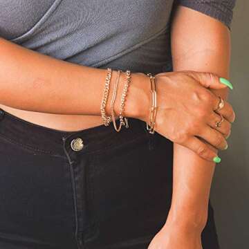 MEVECCO Gold Dainty Cuba Link Chunky Chain Bracelets,18K Gold Plated Simple Wide Cuban Curb Chain Oval Handmade Cute Emboss Spiral Chunky Rolo Paperclip Chain Diamond Cut Dainty Bracelet for Women