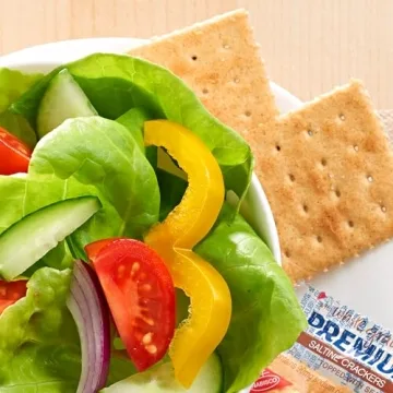 Premium Whole Grain Saltine Crackers, Healthy Snack Option
