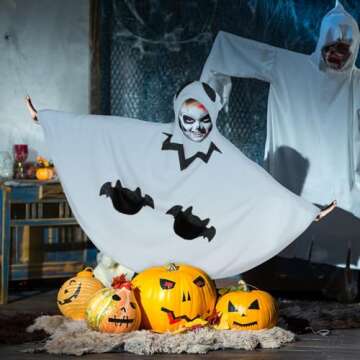 Vansolinne Halloween Wearable Blanket Hoodie for Women Ghost Costume Wearable Hooded Fleece Throw Cape Cute Warm Fuzzy Wrap with Bat Pockets Spooky Birthday Gifts Trick-or-Treating