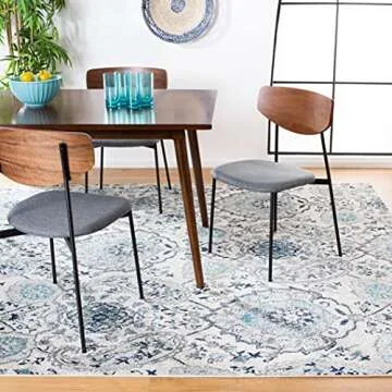 SAFAVIEH Madison Collection 6'7" x 9'2" Area Rug