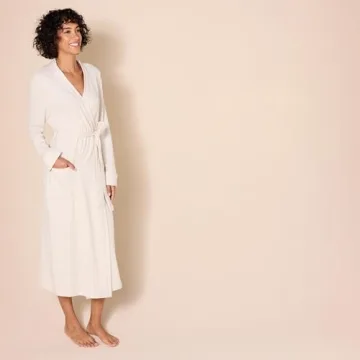 Amazon Essentials Women's Lightweight Waffle Robe for Comfort