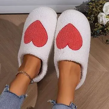Cute Christmas Heart Slippers for Women - Cozy Comfort