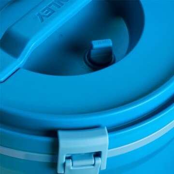 Stanley Adventure Fast-Flow Water Jug 2GAL Azure