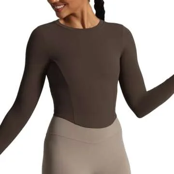 Aoxjox Long Sleeve T-Shirt for Women GEO Seamlines Padded Baby Tee Workout Crop Top with Built-in Bra (Mulch, Medium)