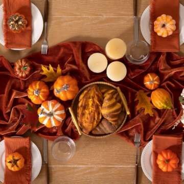 Luxurious DeZerlor Velvet Table Runner for Elegant Dining