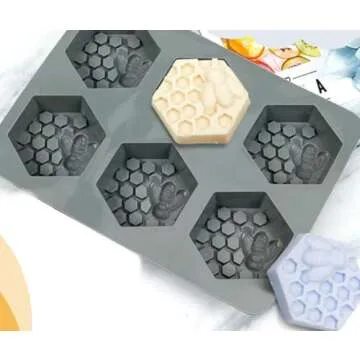 DD-life 2Pcs 3D Bee Silicone Soap Molds, Hexagonal Honeycomb Silicone Molds for Homemade Soaps Chocolate Jelly Cake Making