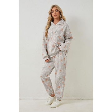 Eutten Camo Sweatsuits for Women Set 2 Piece Camo Hoodies Maple Leaf Print Oversized Sweatshirt Lounge Sets Fall Outfits