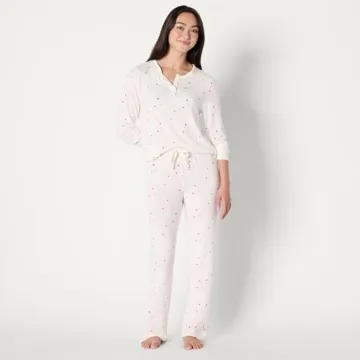 Cozy Sofia Grainge Women's Pajama Set for Comfort Lovers