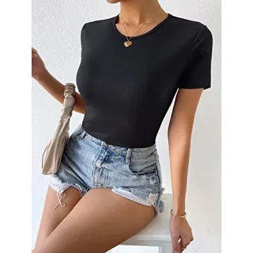 GORGLITTER Women's Tie Back Cropped Tee for Chic Style