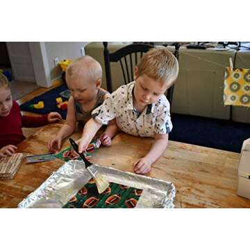 Made in USA DIY Pre Mixed Beeswax Wrap KIT- Made with Pine Resin, Beeswax & Jojoba Oil - Beeswax Wraps for Food- Make Your Own 6 Bees Wrap Sheets with 5 ml Pinon Salve for Sticky Fingers Square Shape