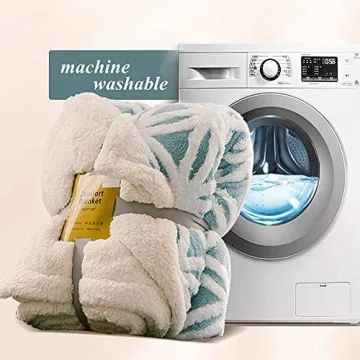 UKELER Boho Sherpa Throw - Plush Stylish Blanket for All