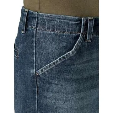 Lee Women's Legendary 5" Chino Shorts for Stylish Comfort