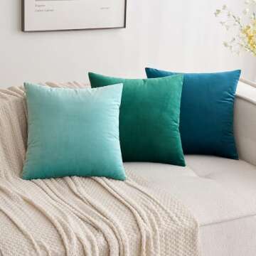 MIULEE Pack of 2 Velvet Soft Solid Decorative Square Throw Pillow Covers Christmas Cushion Case for Spring Couch Sofa Bedroom Car 16x16 Inch 40x40 cm Green