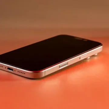 BodyGuardz Red Light Converter Screen Protector for iPhone