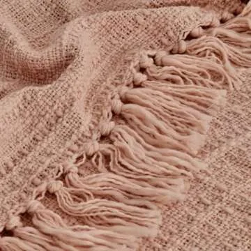Chic Peach Pink Chunky Knit Throw Blanket for Cozy Spaces