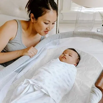 HALO BassiNest Flex & DreamWeave Mattress Pad Bundle